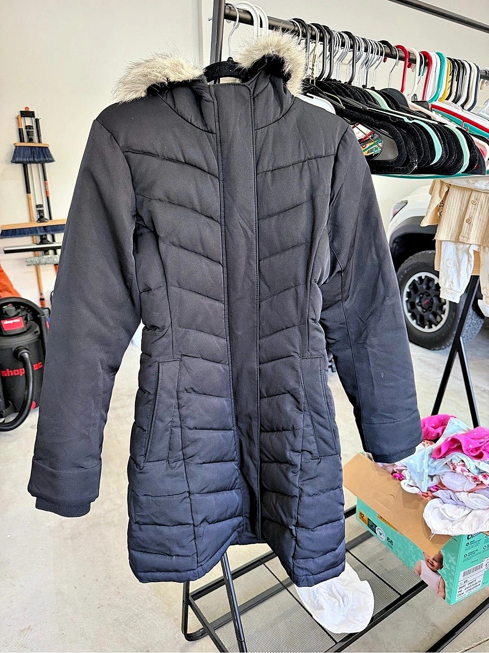 Abercrombie & Fitch Ultra Hooded Faux Fur-Trim Puffer Jacket Black Medium
